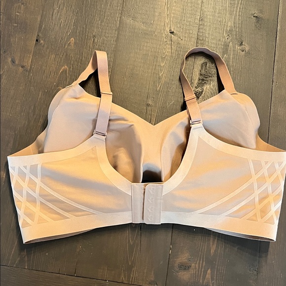 Like New Honeylove Silhouette Bra 1X - Picture 3 of 5